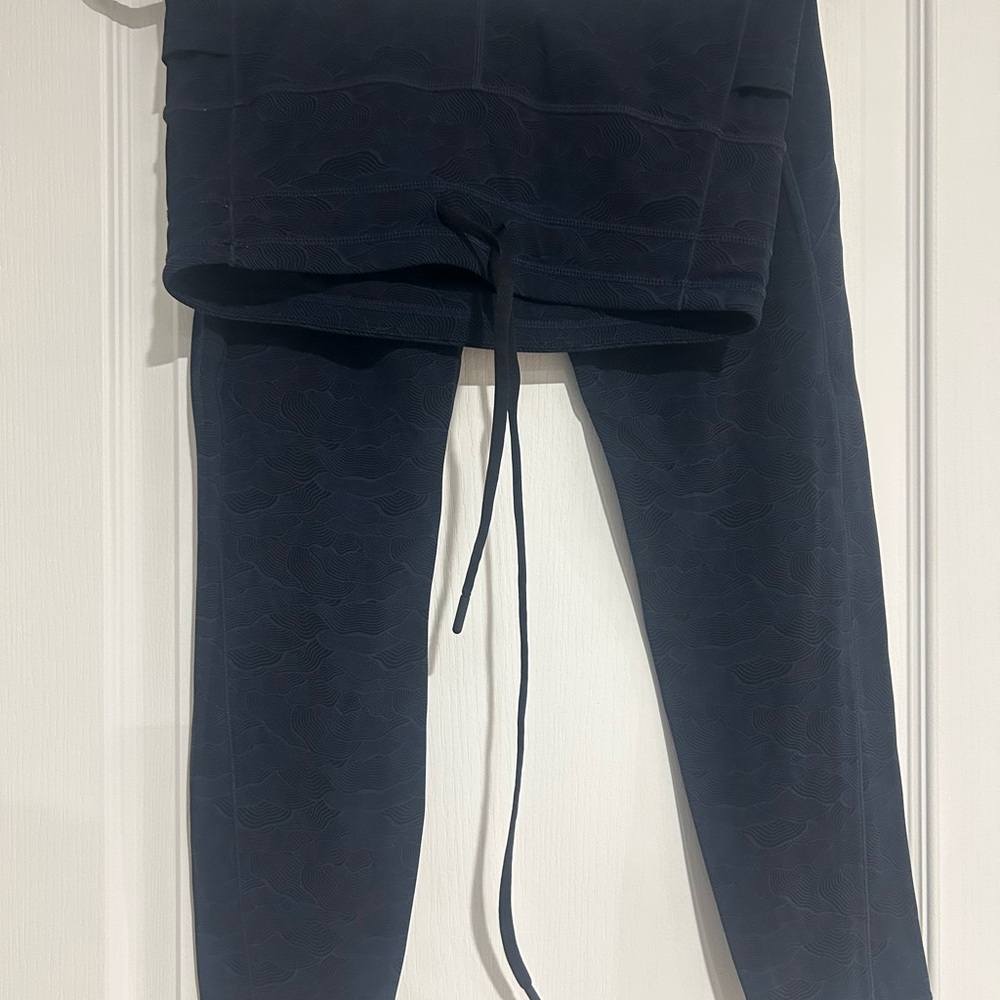 Zyia Blue Patterned Leggings